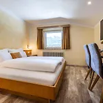 Der Burgblick-adults Only 24 H Self Check In 3*