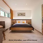 Der Burgblick-adults Only 24 H Self Check In Hotel 3*