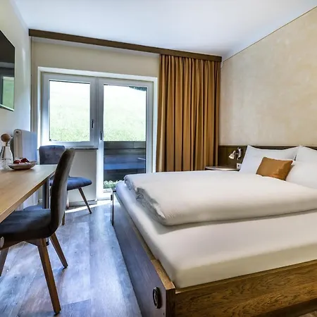 Der Burgblick-adults Only Hotel