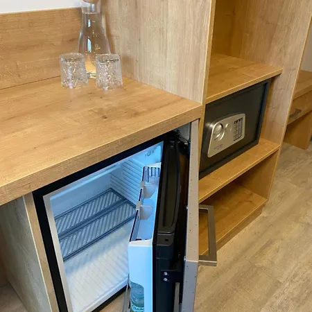 Der Burgblick-adults Only 24 H Self Check In Otel Werfen