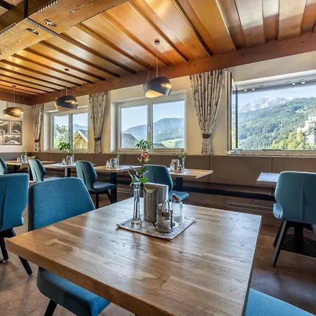 Der Burgblick-adults Only 24 H Self Check In Werfen