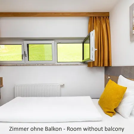 Hotel Der Burgblick-adults Only 24 H Self Check In