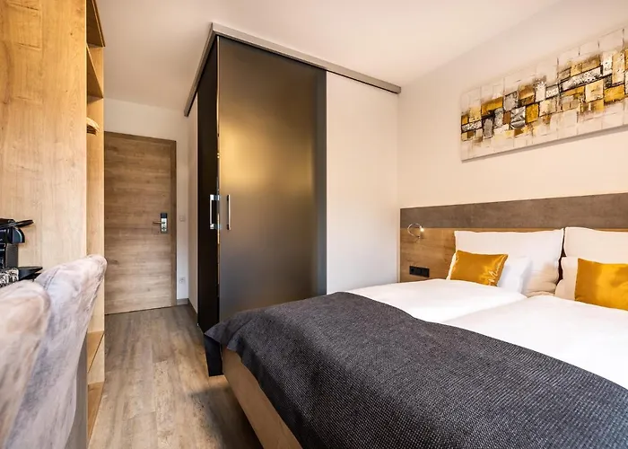 Der Burgblick-adults Only Hotel