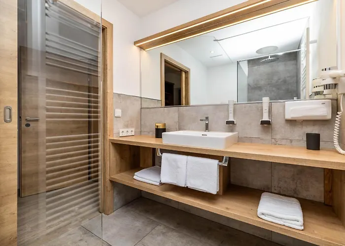 Der Burgblick-adults Only Hotel 3*