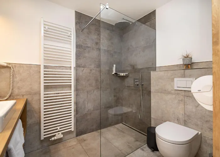 Der Burgblick-adults Only 3* Werfen