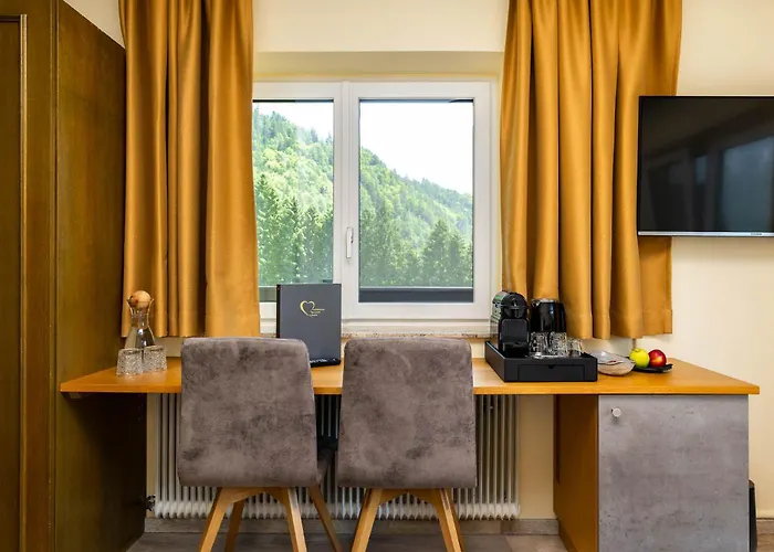 Hotel Der Burgblick-adults Only